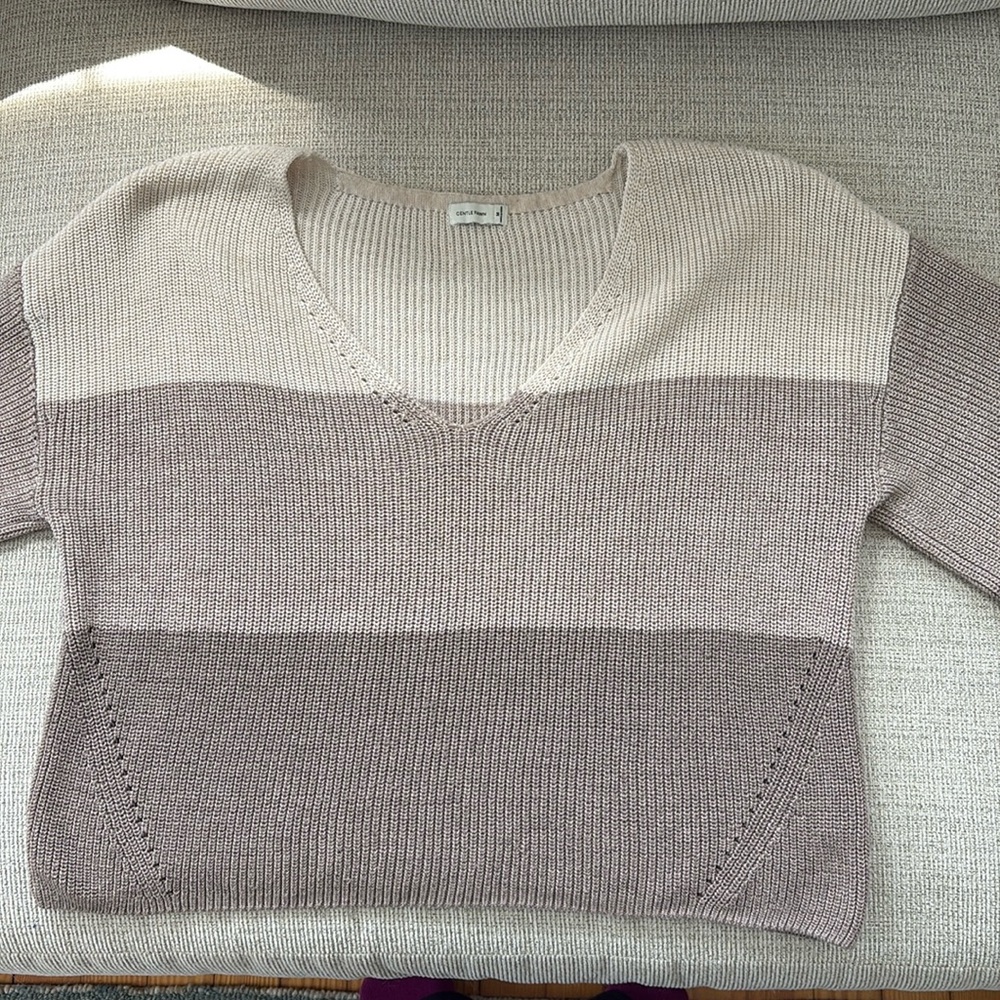 Gentle Fawn 3/4 Sleeve Sweater